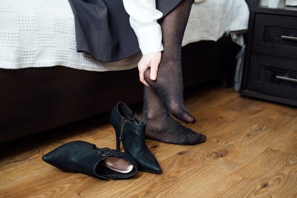 O que é Fascite Plantar, Causas, Sintomas, Tratamento - FisioStore