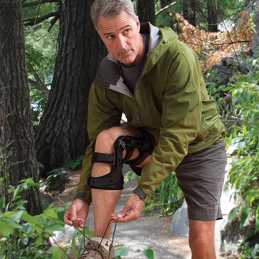 Breg Duo OA Brace para Artrose de Joelho - FisioStore